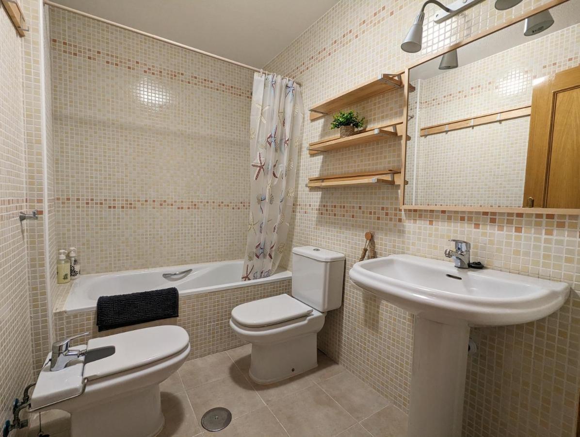 Apartamento Las Palmeras - Con Terraza, Barbacoa, Aire Acondicionado Y A 250M De La Playa! Los Alcázares Dış mekan fotoğraf